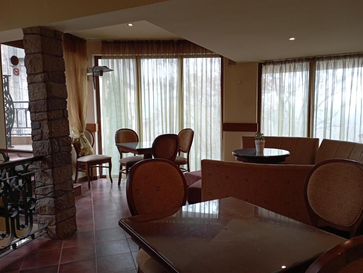 Hotel Bolyari Veliko Tărnovo Exterior foto