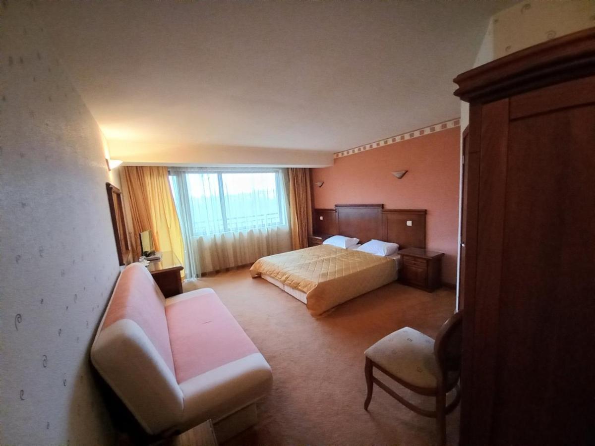 Hotel Bolyari Veliko Tărnovo Exterior foto