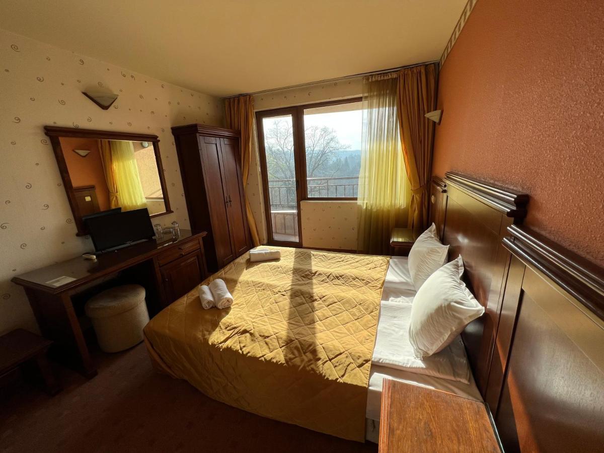 Hotel Bolyari Veliko Tărnovo Exterior foto