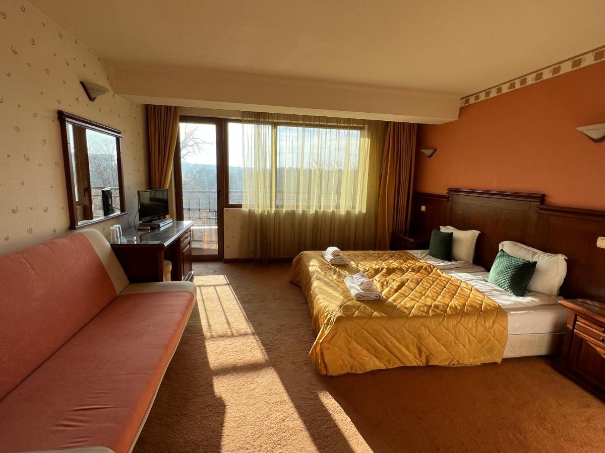 Hotel Bolyari Veliko Tărnovo Exterior foto