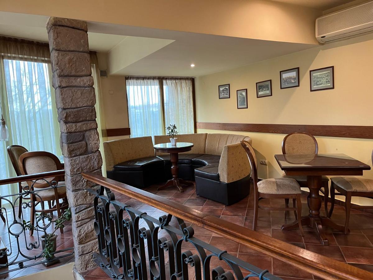 Hotel Bolyari Veliko Tărnovo Exterior foto