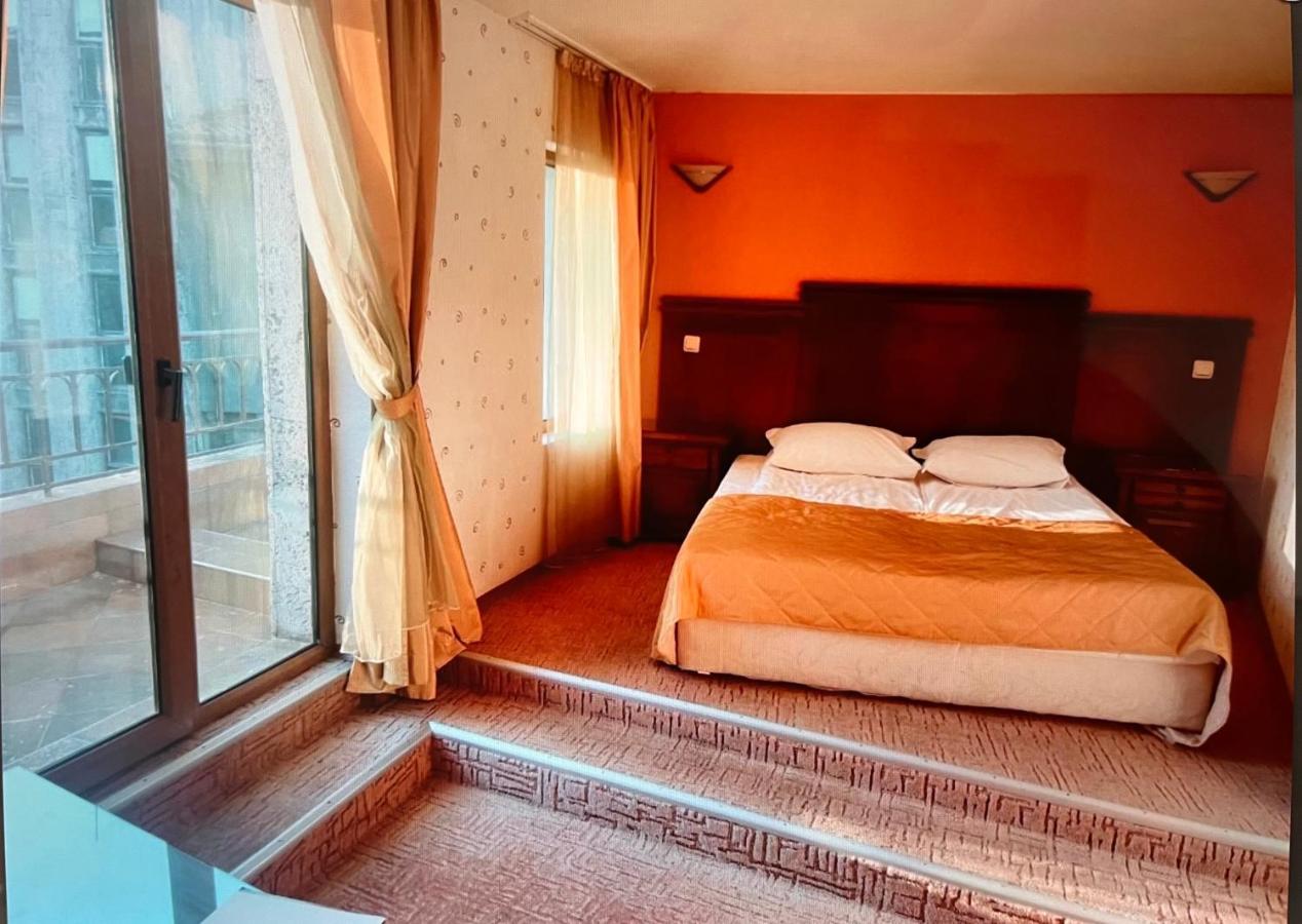 Hotel Bolyari Veliko Tărnovo Exterior foto